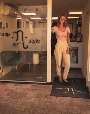 Nicole van Dijk - knip 'N style